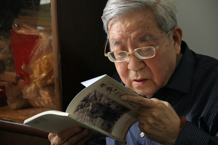 石金祥书记.JPG 石金祥书记.JPG