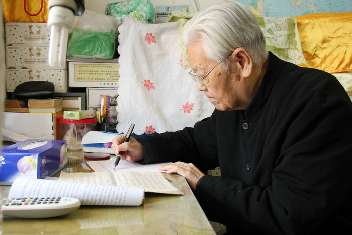 冀峰副院长.JPG 冀峰副院长.JPG