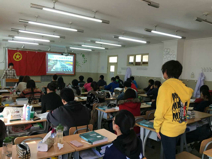 12七年 主题团会上的互动_1.JPG