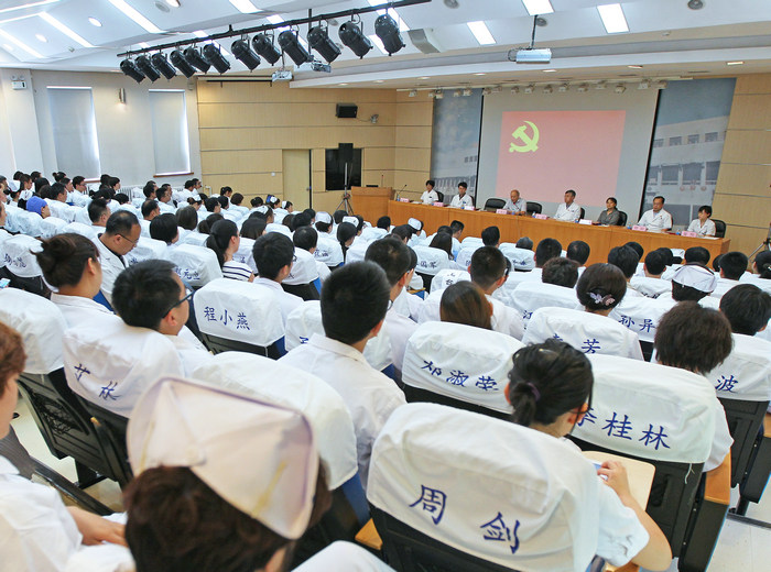 DU8E0906.JPG DU8E0906.JPG