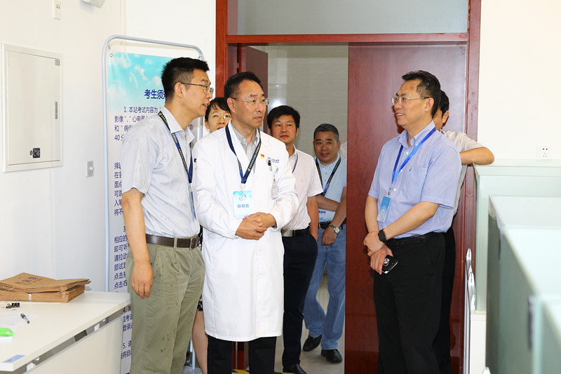 DU8E1387_副本.jpg DU8E1387_副本.jpg