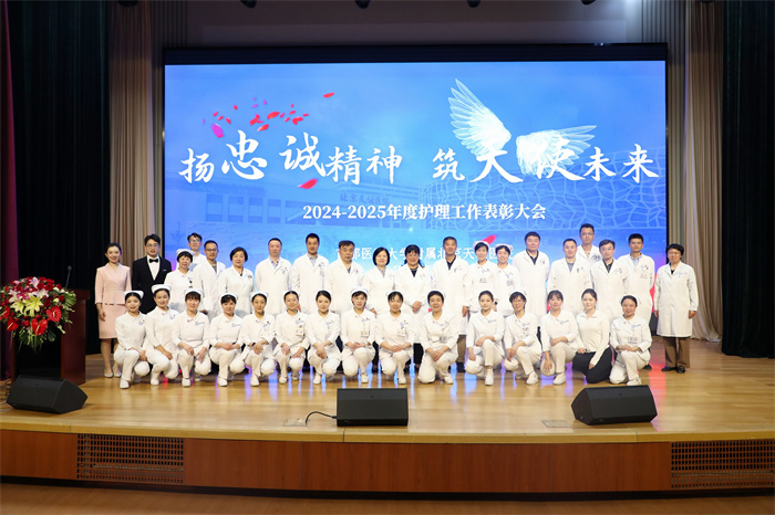 AK9I1403 - 副本.JPG